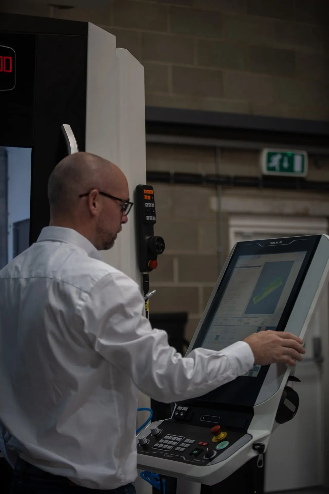 cam programming dmg mori cnc control chatteris cambridgeshire